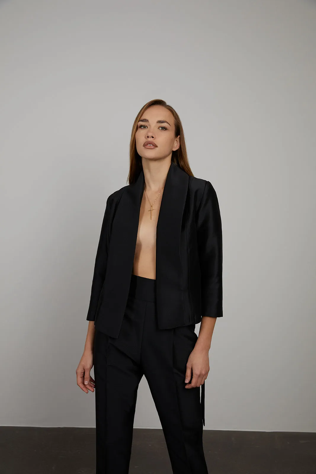 BLAZER PRETO ESTRUTURADO