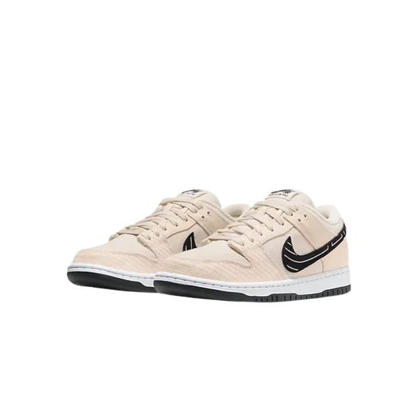 Dunk Low SB Albino & Preto