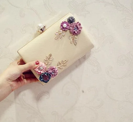 FLORAL EVENING CLUTCH