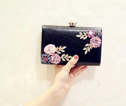 FLORAL EVENING CLUTCH