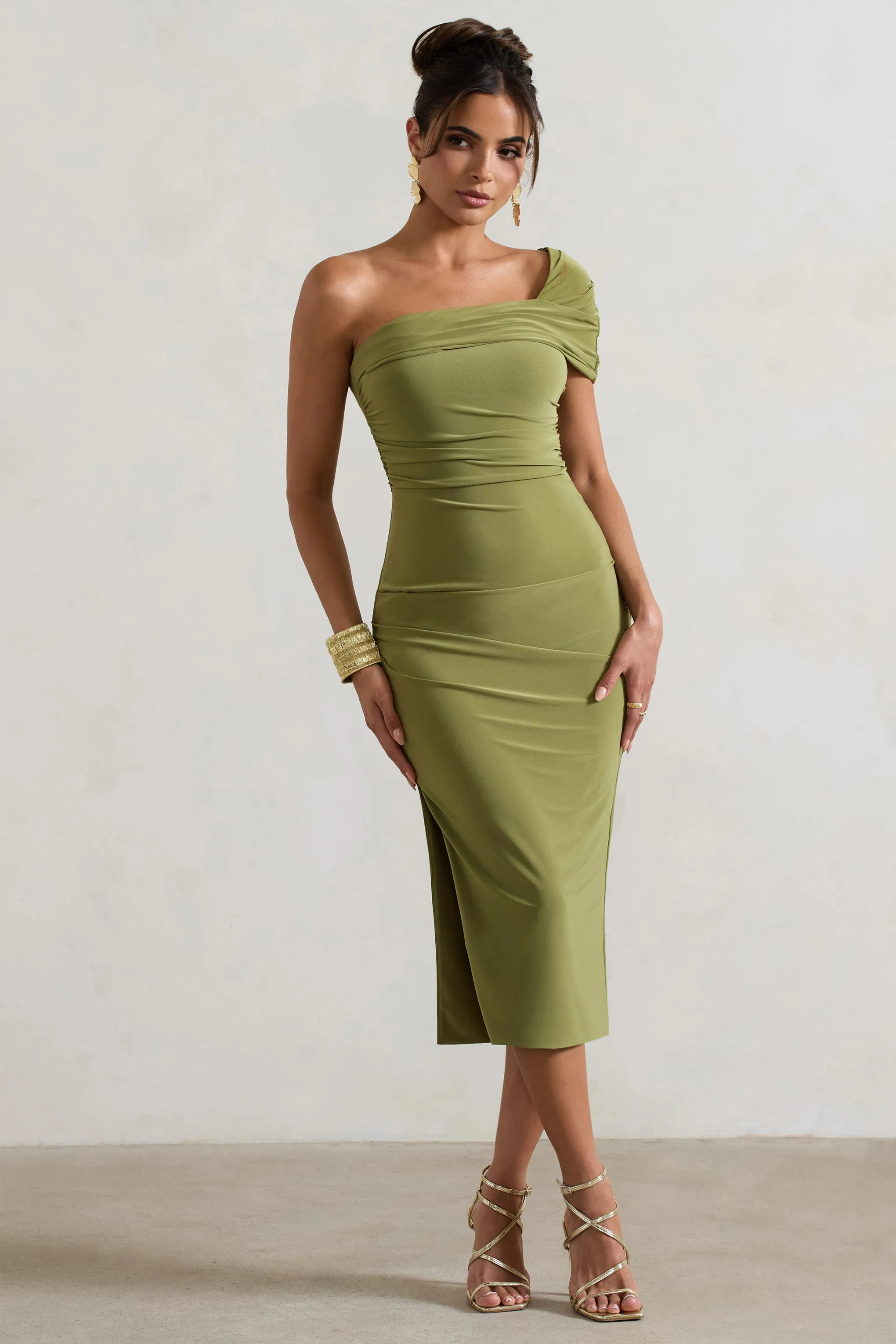 Hawaii | Robe mi-longue vert olive asymétrique à une épaule avec fente