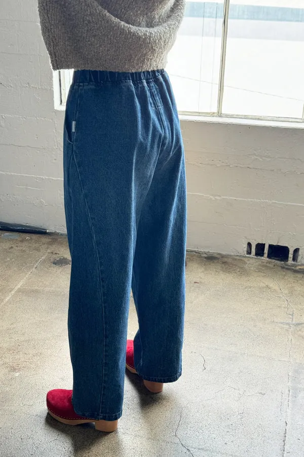 Le Bon Shoppe - Long Arc Pants | Blue Denim