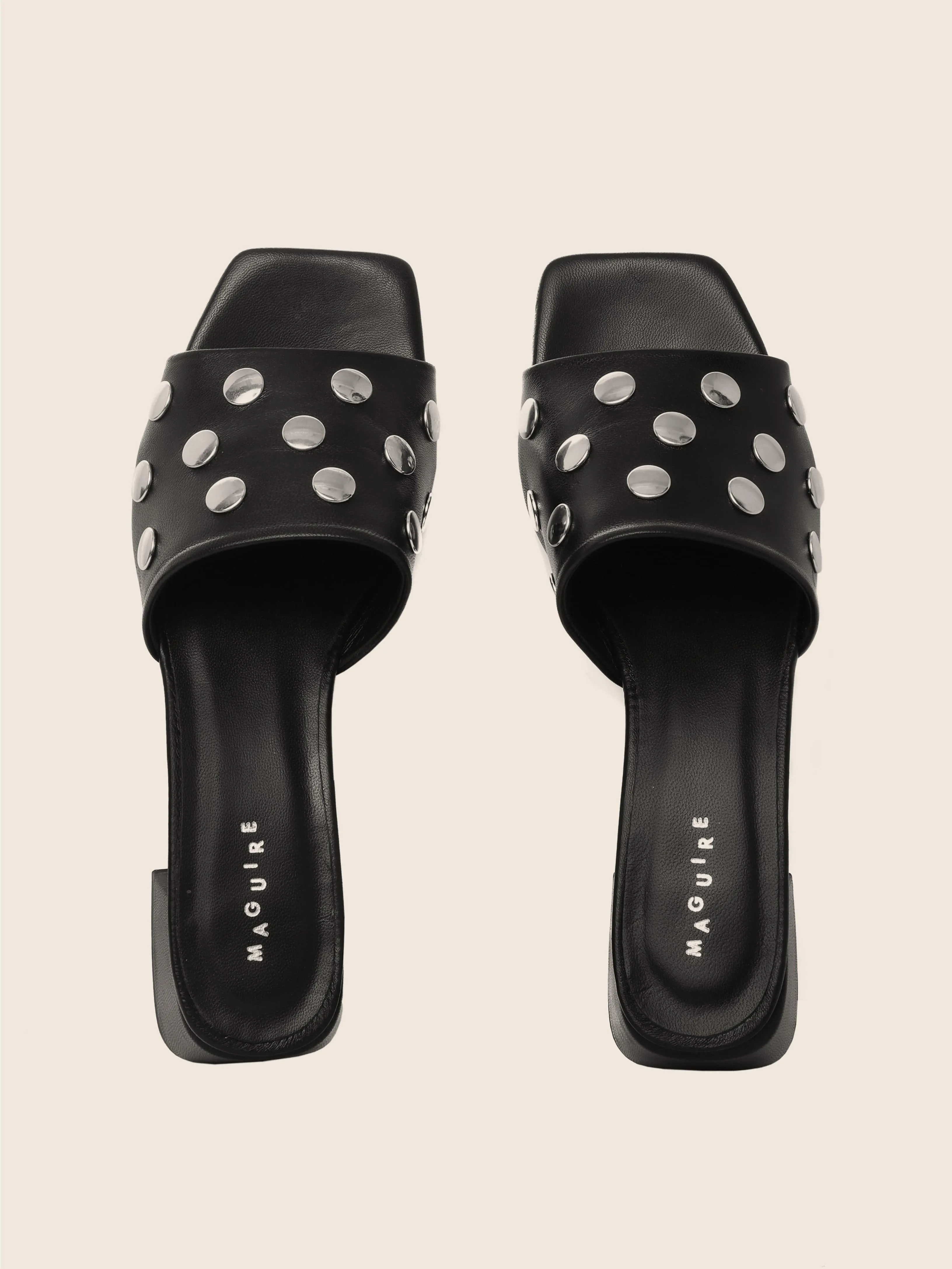 Mérida Black Stud Sandal