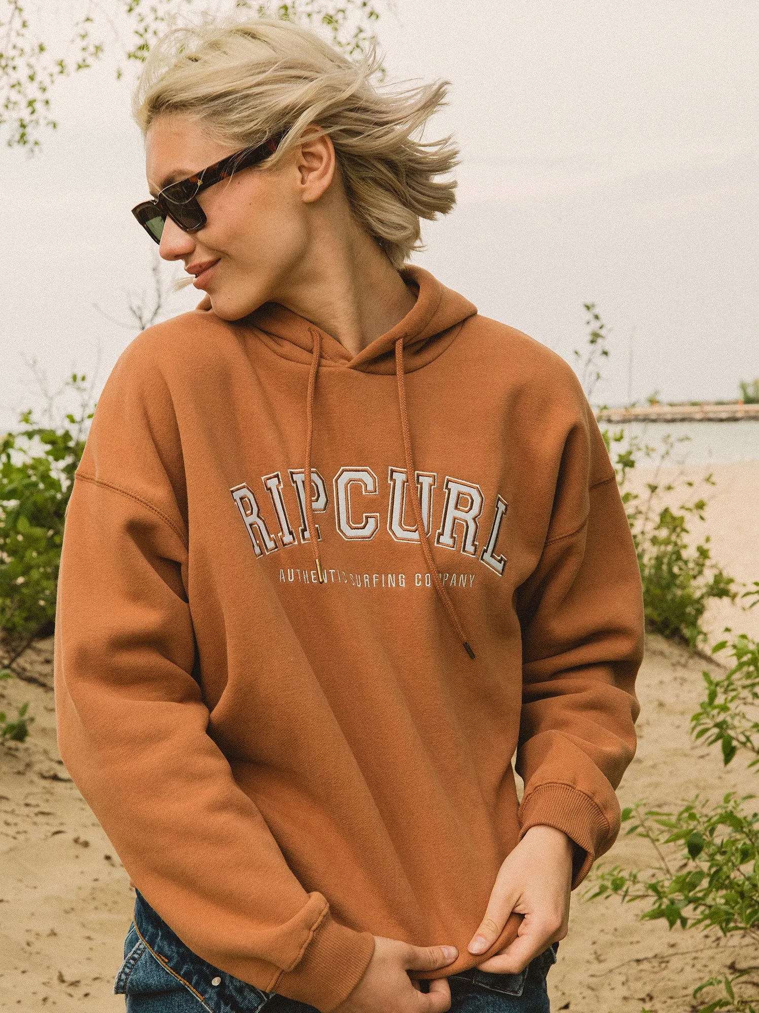 RIP CURL VARSITY PULL OVER HOODIE