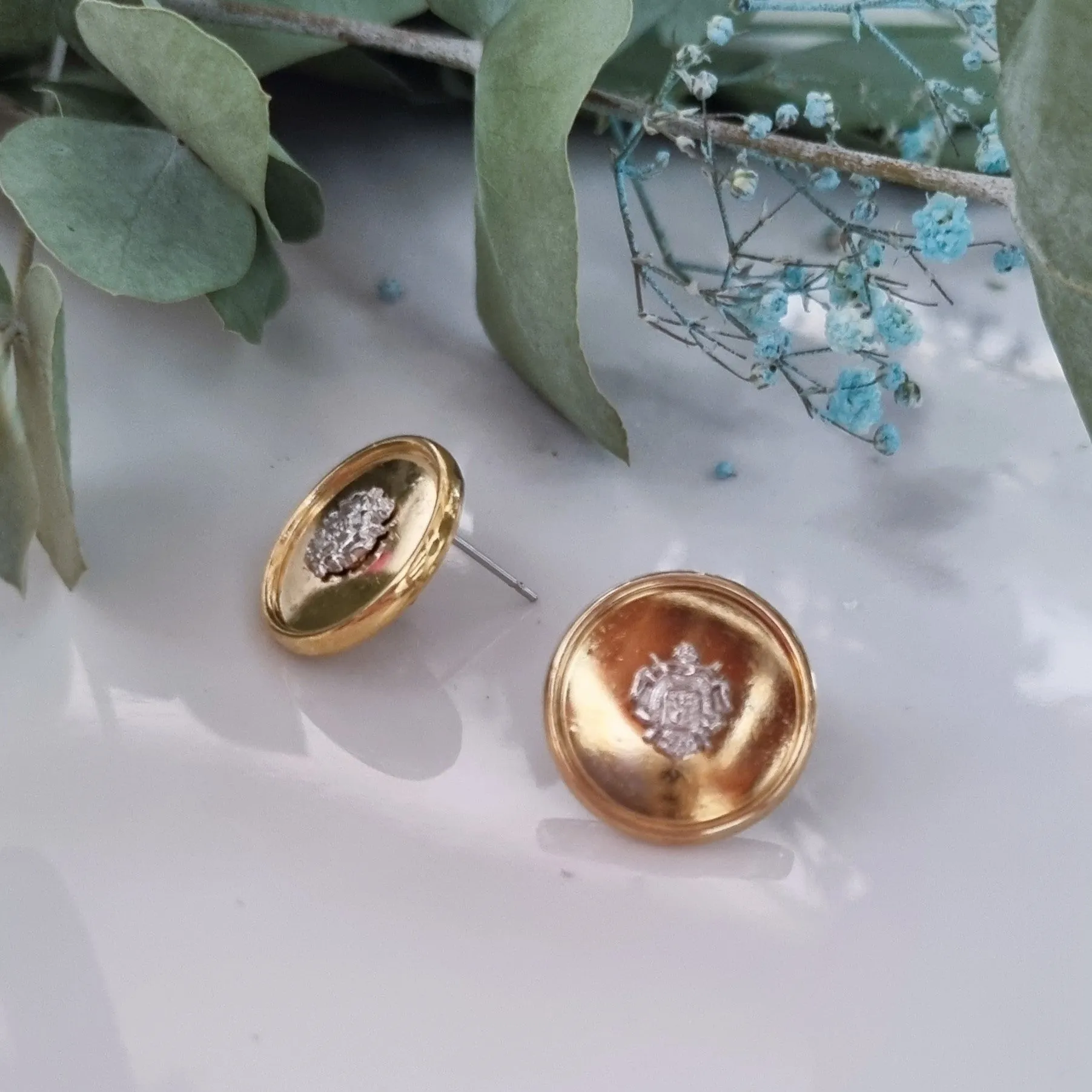 Vintage earrings - Shiny gold