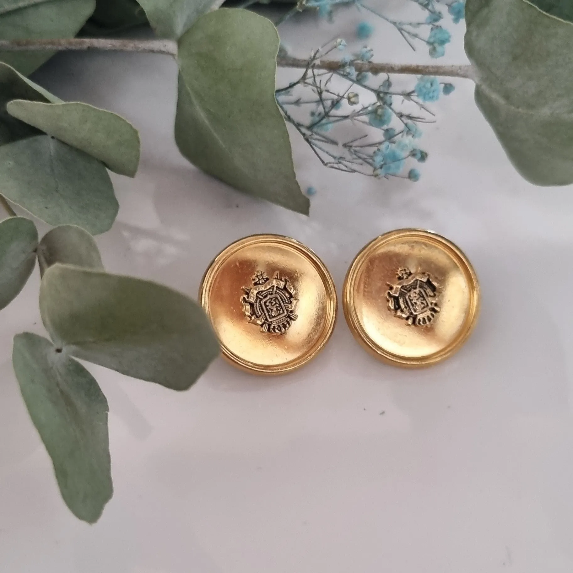 Vintage earrings - Shiny gold