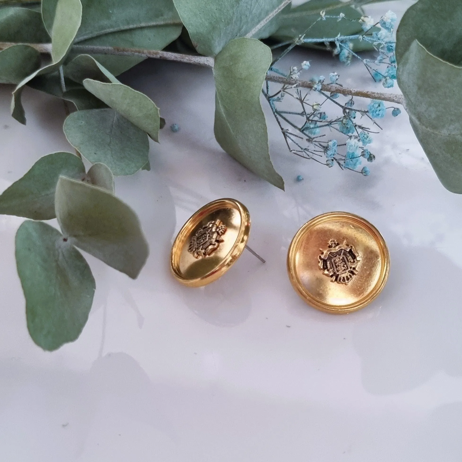 Vintage earrings - Shiny gold